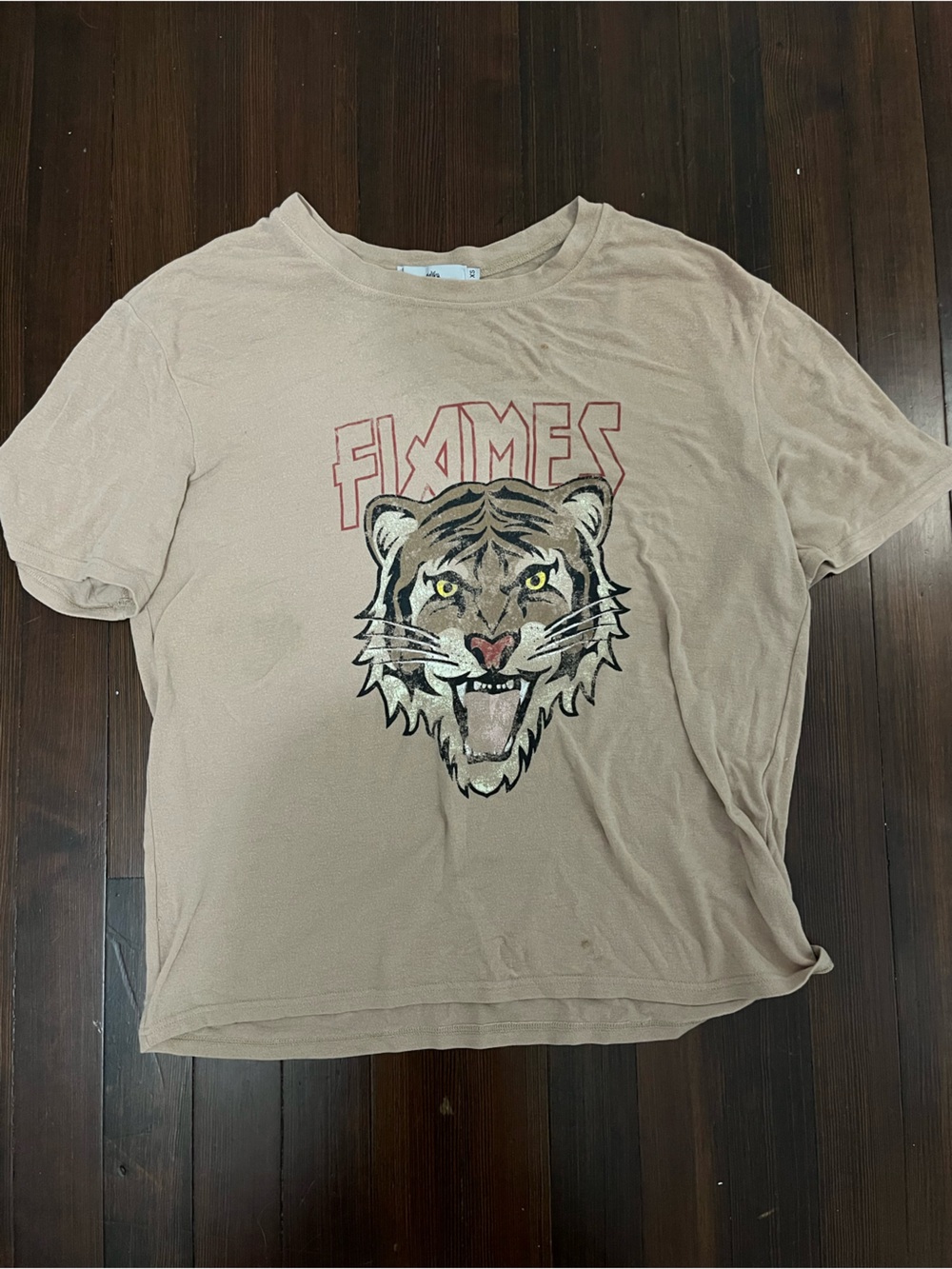 Adika (Edikted) graphic Tshirt